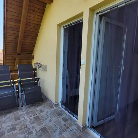 Apartment Bence