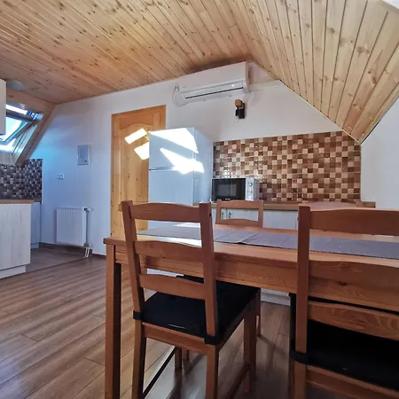 Bence Apartment Balatonlelle