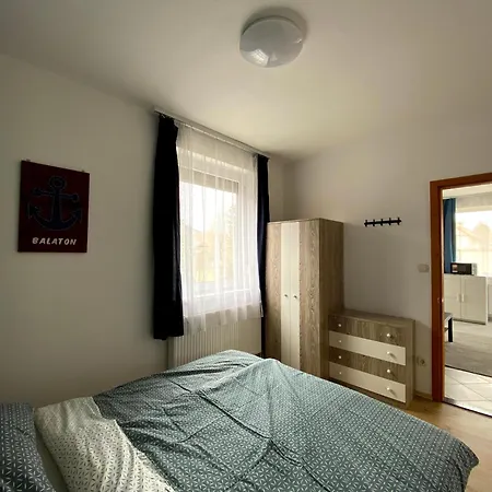 Bence Apartment *